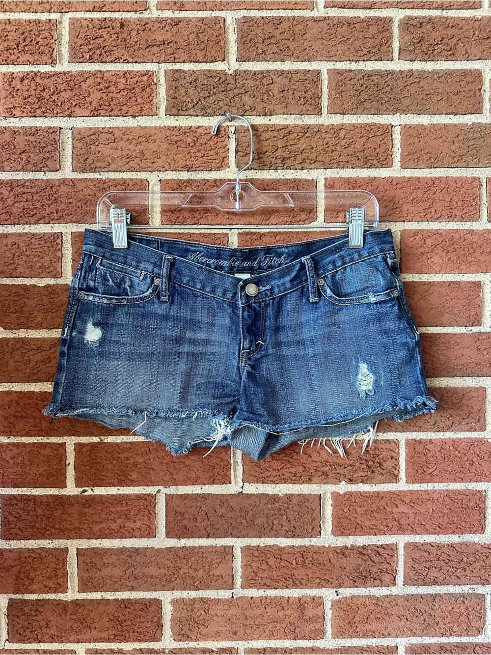 Abercrombie & Fitch Women's Blue Denim Cut Off Shorts Distressed Size 4